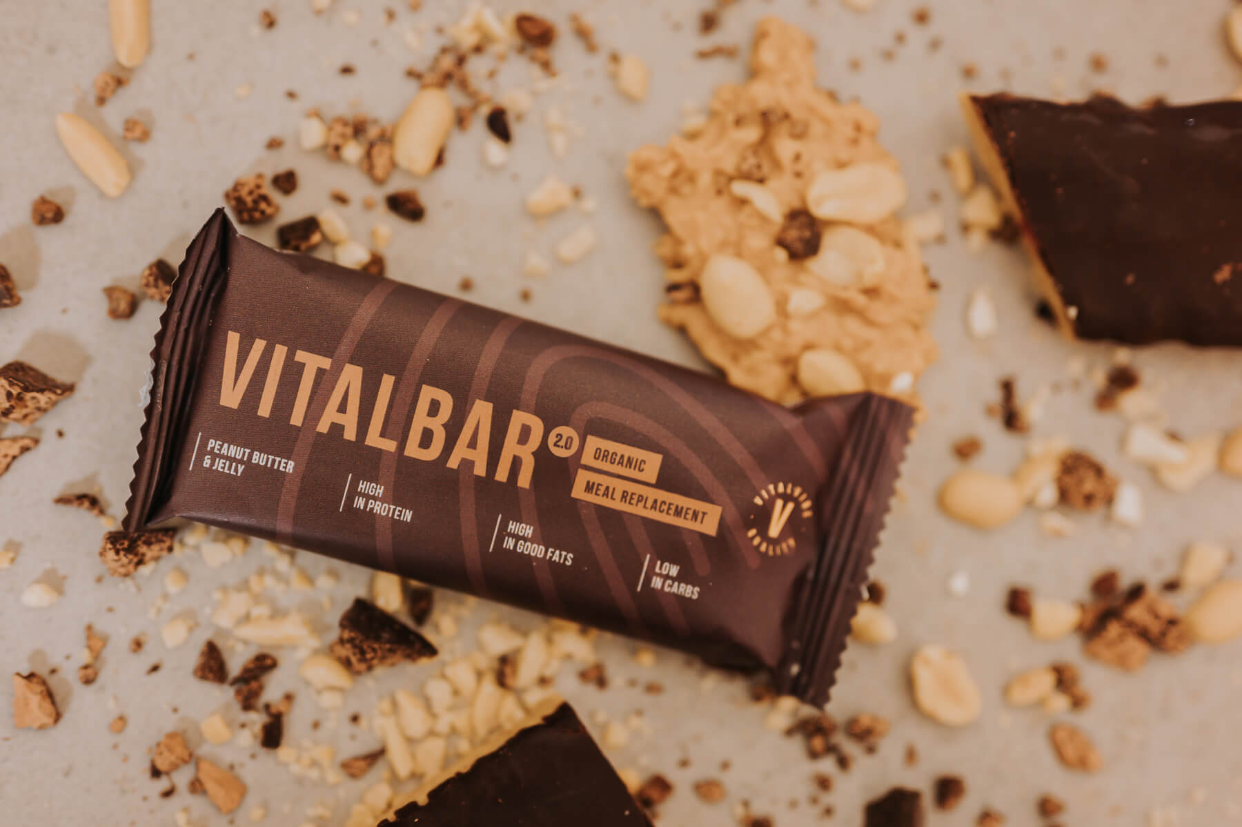2-0_Proteinova_tycinka_Vitalbar_Peanut_ButterampJelly